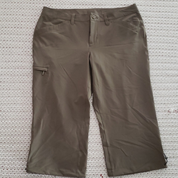 Eddie Bauer Pants - Slate Green Eddie Bauer Hiking Capris